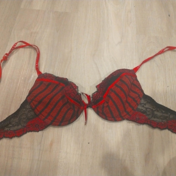 French lace sexy wicked bra - Picture 1 of 8